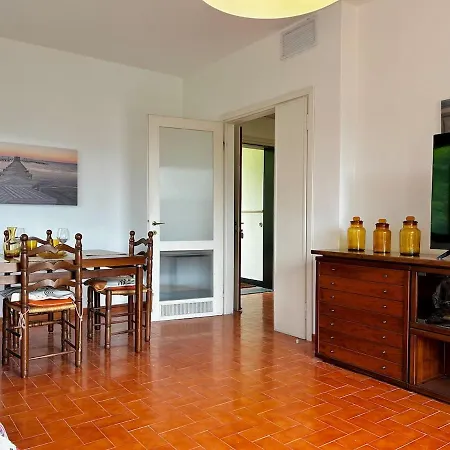 公寓 Villaggio Cledai, Panoramic View With Parking, Ac 卡迪拉瓦尼亚